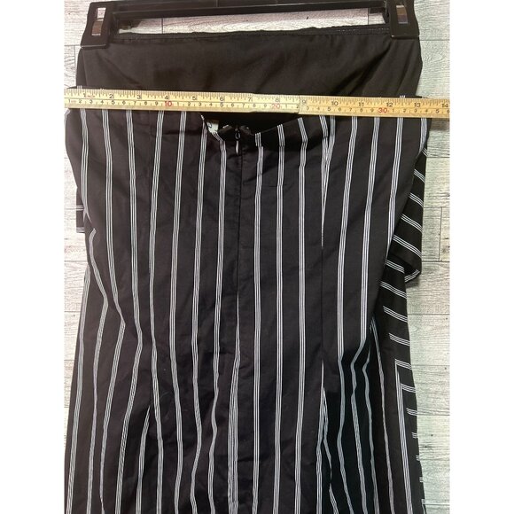 Stand Dress Women's size medium Black & White Striped Midi  Bow Detail Strapless - Picture 6 of 9
